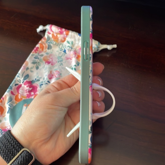 Loopy Case - Picture 4 of 7